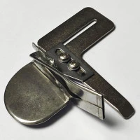 A 4 3/4 (19  mm) пристосування в два складення