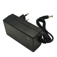 Пристрій зарядний QD-16820 16.8V  2A  5.5mm SNYTER