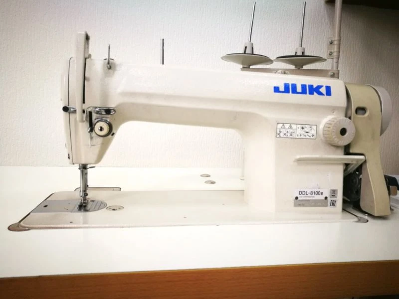 Juki DDL-8100e промышленная прямострочная швейная машина б/у