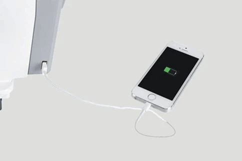 USB порт в швейной машине BRUCE R5E-Q-7