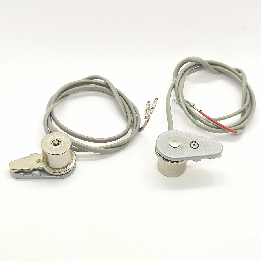 Затискач нитки, клампер  RA4 1383002700 L-58mm