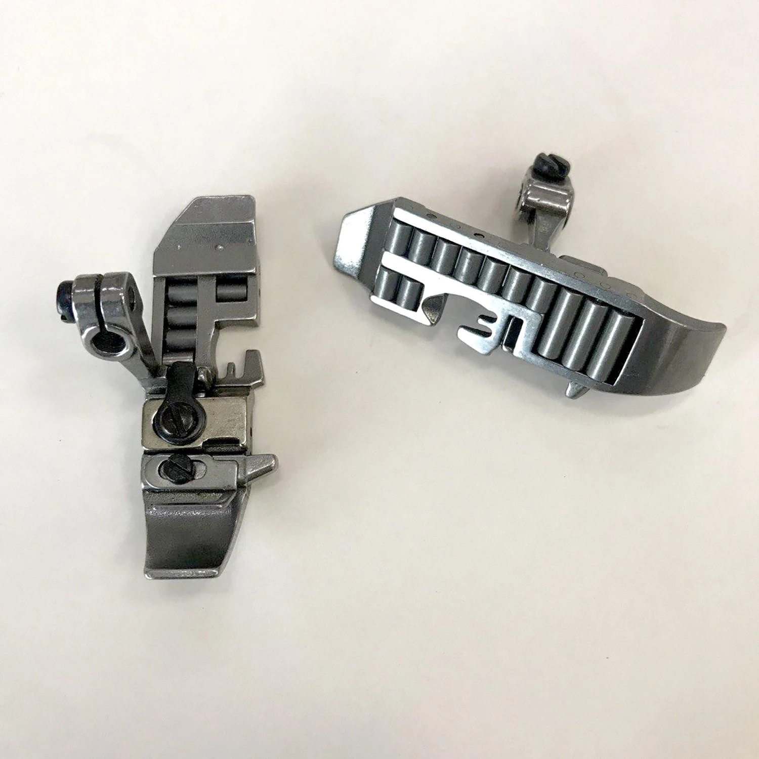Лапка P253E-4R ролик для оверлока