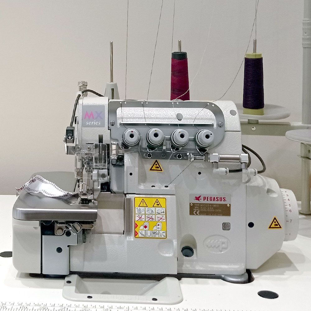 Pegasus MX5214-M03/333-2x4/KS0E/D232/Z054 високошвидкісний 4-нитковий промисловий оверлок з автоматичними функціями Pegasus MX5214-M03/333-2x4/KS0E/D232/Z054 високошвидкісний 4-нитковий промисловий оверлок з автоматичними функціями