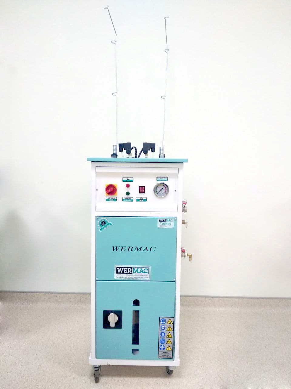 WERMAC A-212A 5,5kW 220V автоматичний парогенератор на 2 праски WERMAC A-212A 5,5kW 220V автоматичний парогенератор на 2 праски