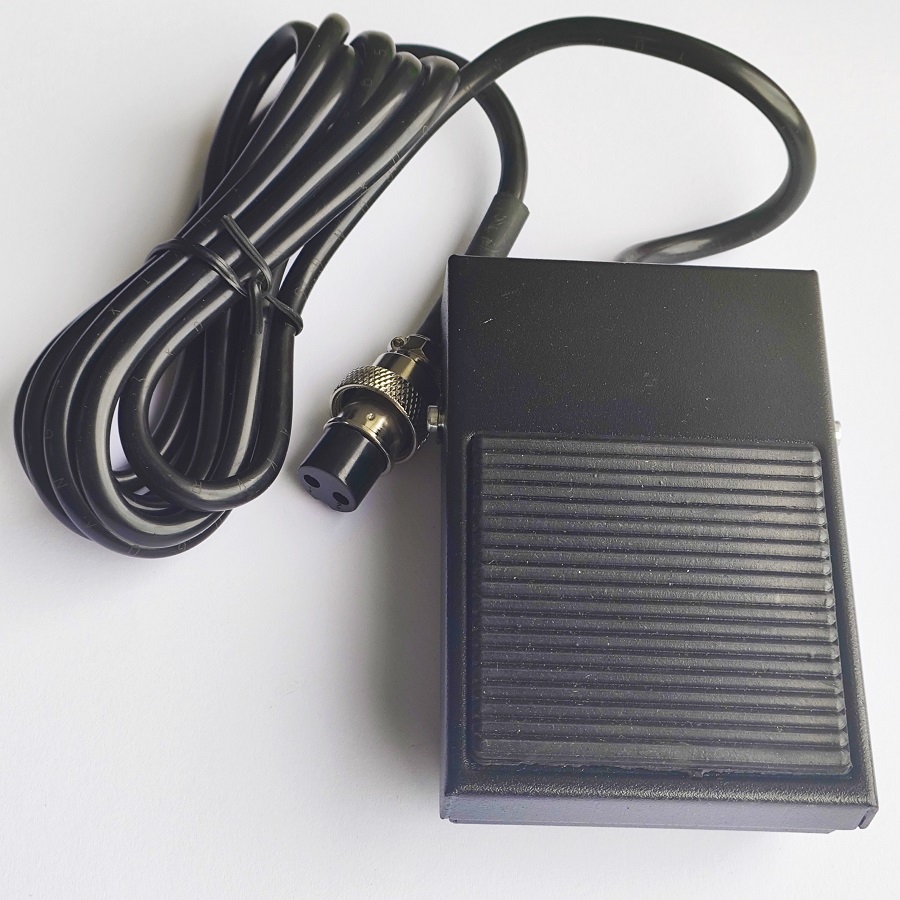 Педаль до 911 L TFS-1 10A 250VAC